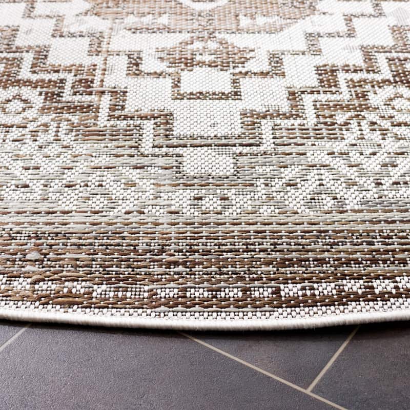 SAFAVIEH Havana Miny Indoor/ Outdoor Waterproof Geometric Rug