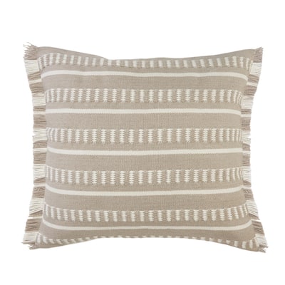 HomeRoots 24" X 24" Tan Zippered Coastal Indoor Outdoor Throw Pillow - 24" x 24"