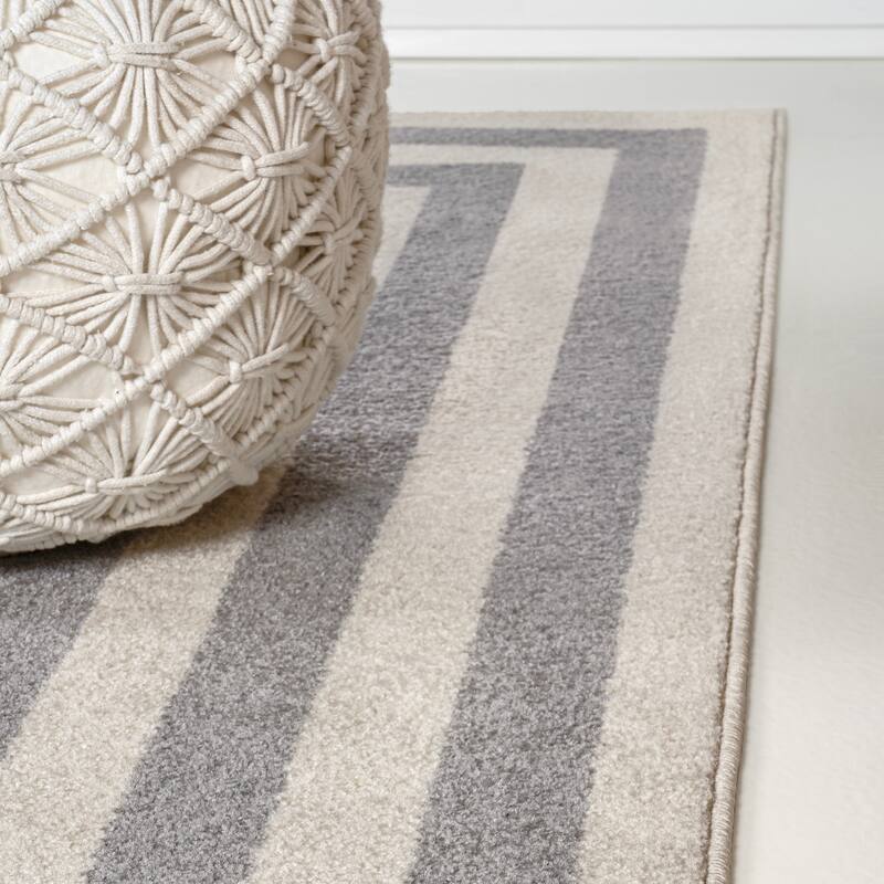 JONATHAN Y Olivier Modern Classic Mitre Stripe Brown/Ivory Rug