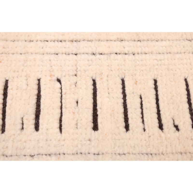 ECARPETGALLERY Hand-knotted Tangier Cream Wool Rug - 5'2 x 8'0
