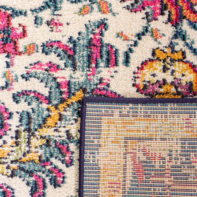 SAFAVIEH Madison Sabire Boho Medallion Distressed Rug