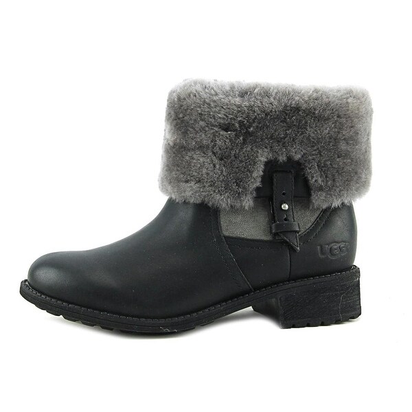 ugg chyler boots