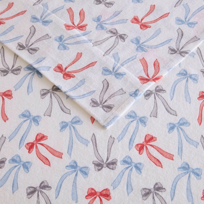 Intelligent Design Cozy Soft Cotton Flannel Printed Sheet Set
