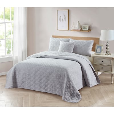 Bibb Home 4 Piece Solid Quilt Set with Cushion
