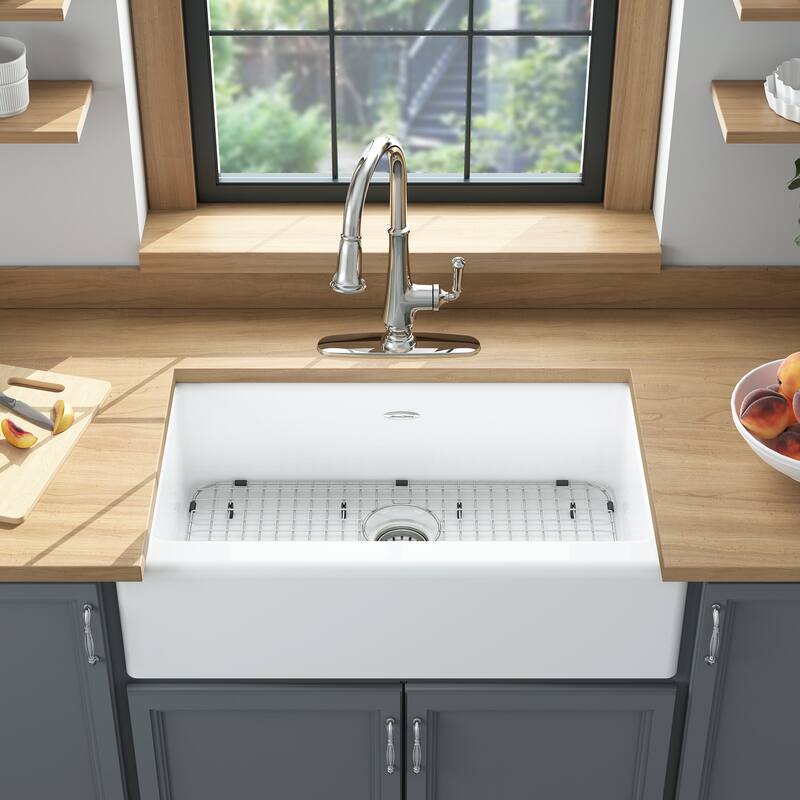 American Standard Delancey 33-1/16" Farmhouse Single Basin Cast Iron