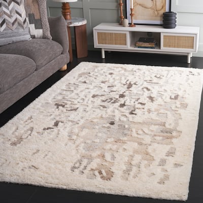 SAFAVIEH Handmade Casablanca Sigurey Shag Wool Rug
