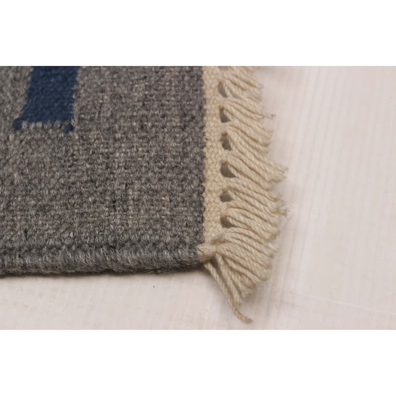 Ankara FW Blue, Grey Kilim 5'3" x 7'11" - 5'3 x 7'11