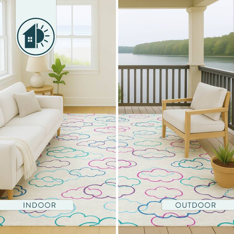 Machine Washable Indoor/ Outdoor Modern Clouds Chantille Rug