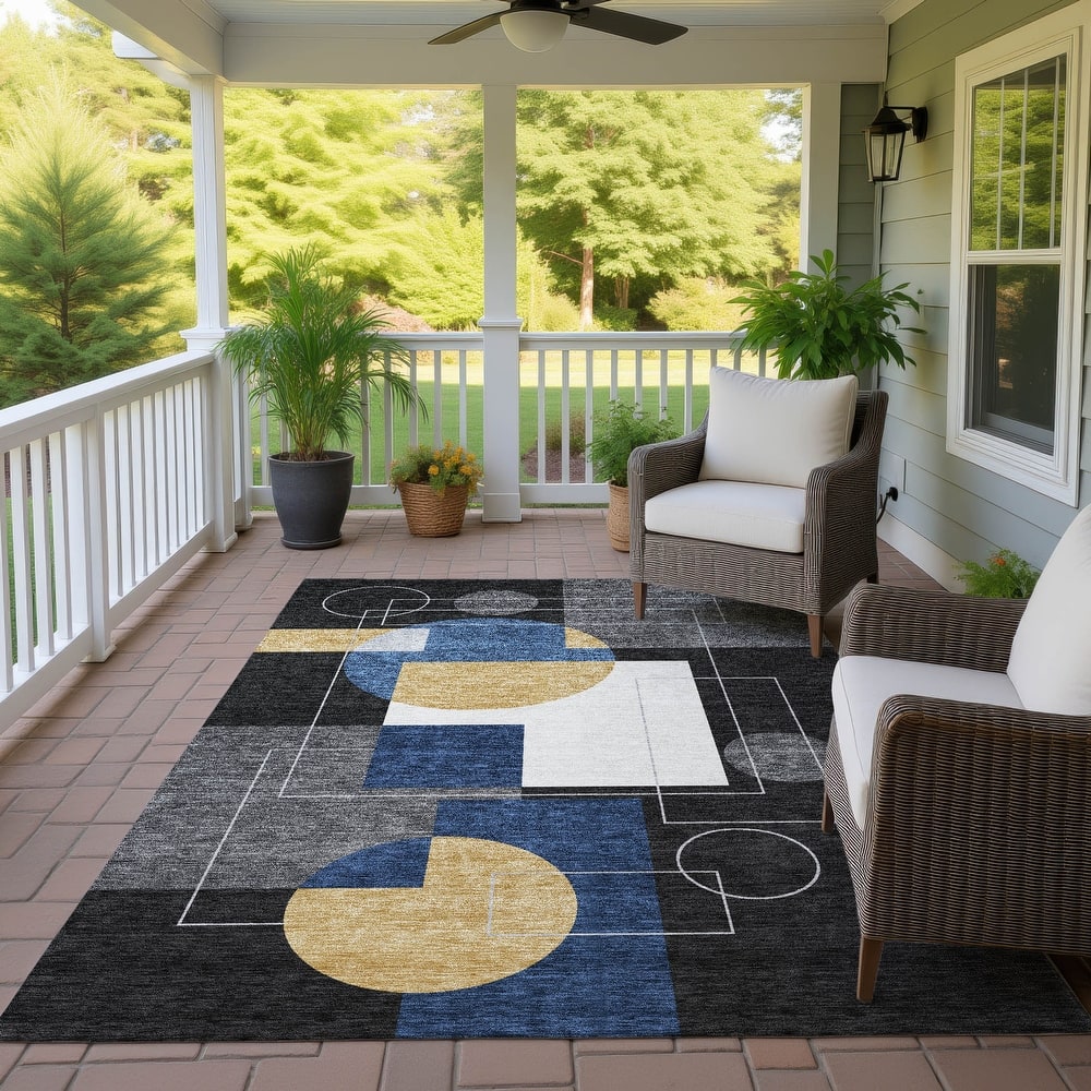 Machine Washable Indoor/ Outdoor Modern Filly Chantille Rug