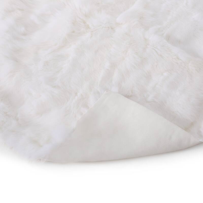 Akers Glam FauxFur Throw Blanket by Christopher Knight Home