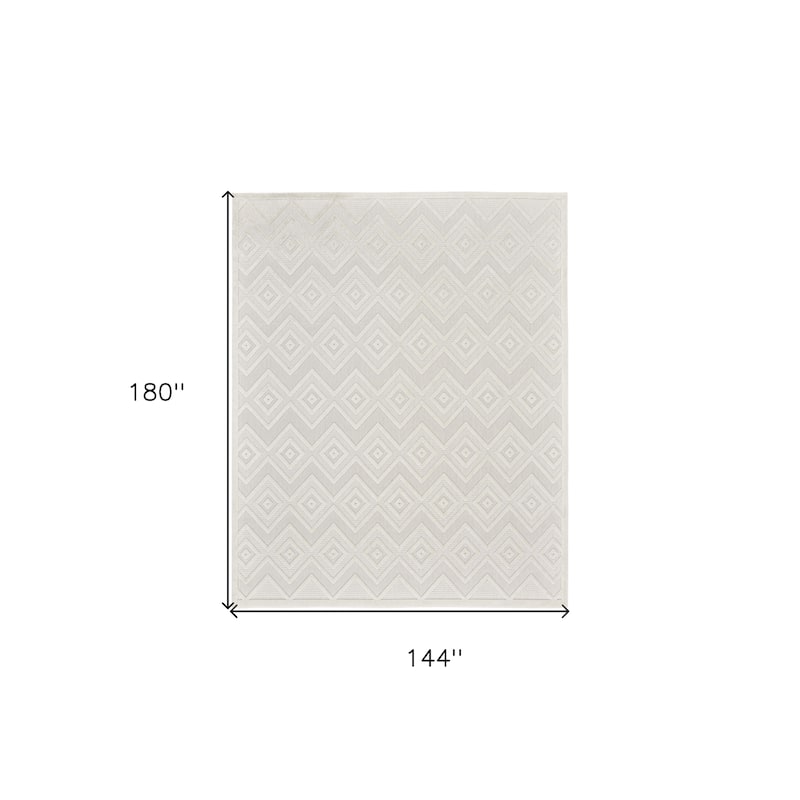 HomeRoots Geometric Contemporary Rectangle Outdoor Rug - 12' X 15'