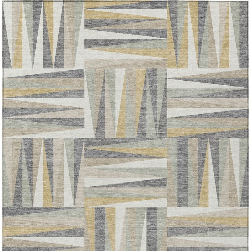 HomeRoots Geometric Transitional Rectangle Outdoor Rug