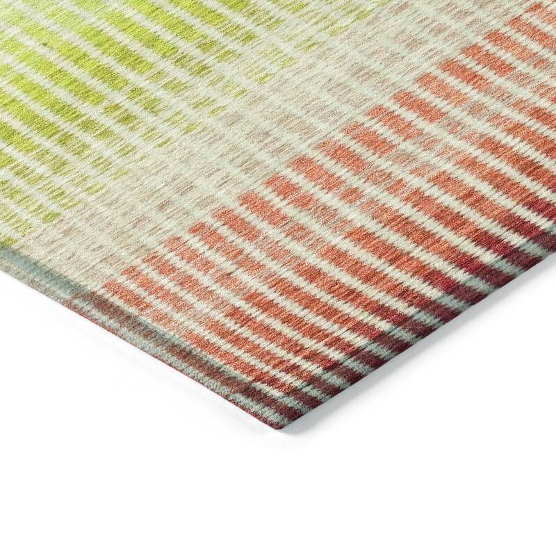 Machine Washable Indoor/ Outdoor Contemporary Stripes Chantille Rug