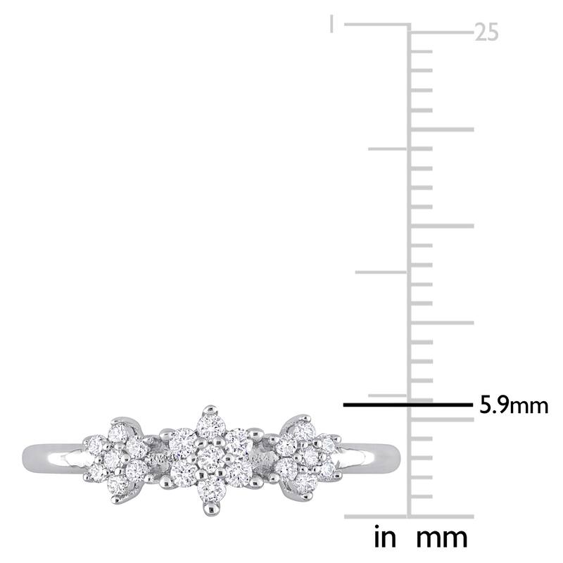 Miadora 1/5ct TDW Diamond Floral Ring in Sterling Silver