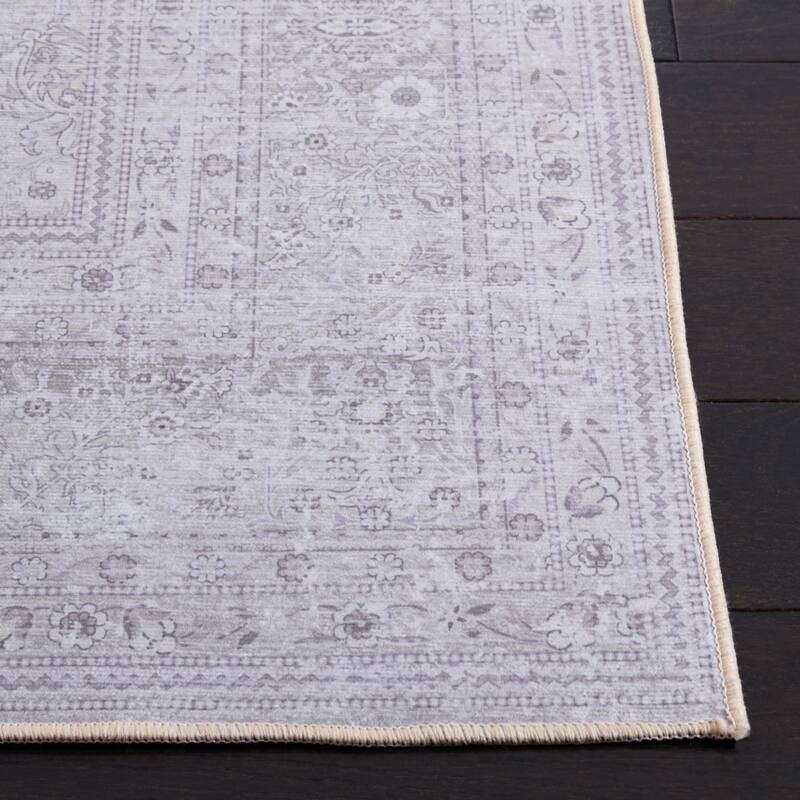 SAFAVIEH Tucson Machine Washable Slip Resistant Giouli Oriental Medallion