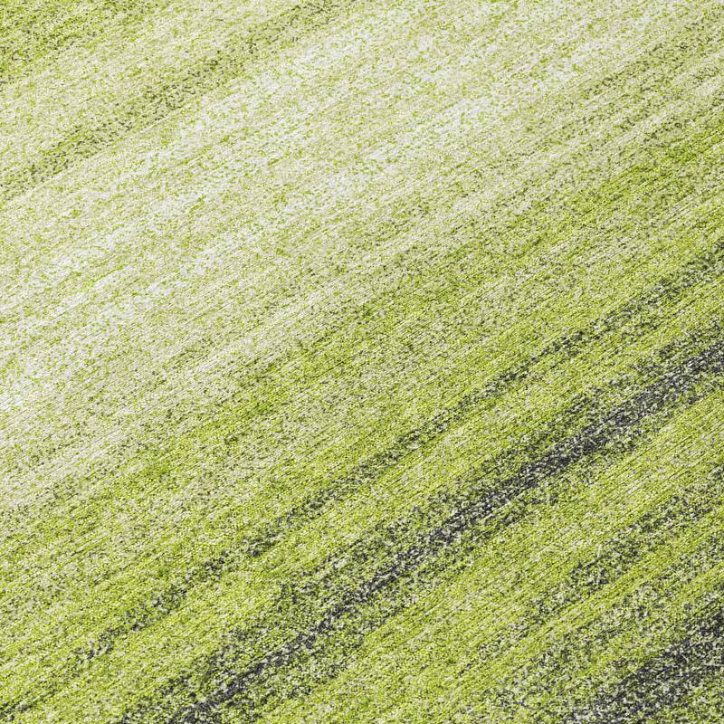 Machine Washable Indoor/ Outdoor Ombre Stripe Chantille Rug