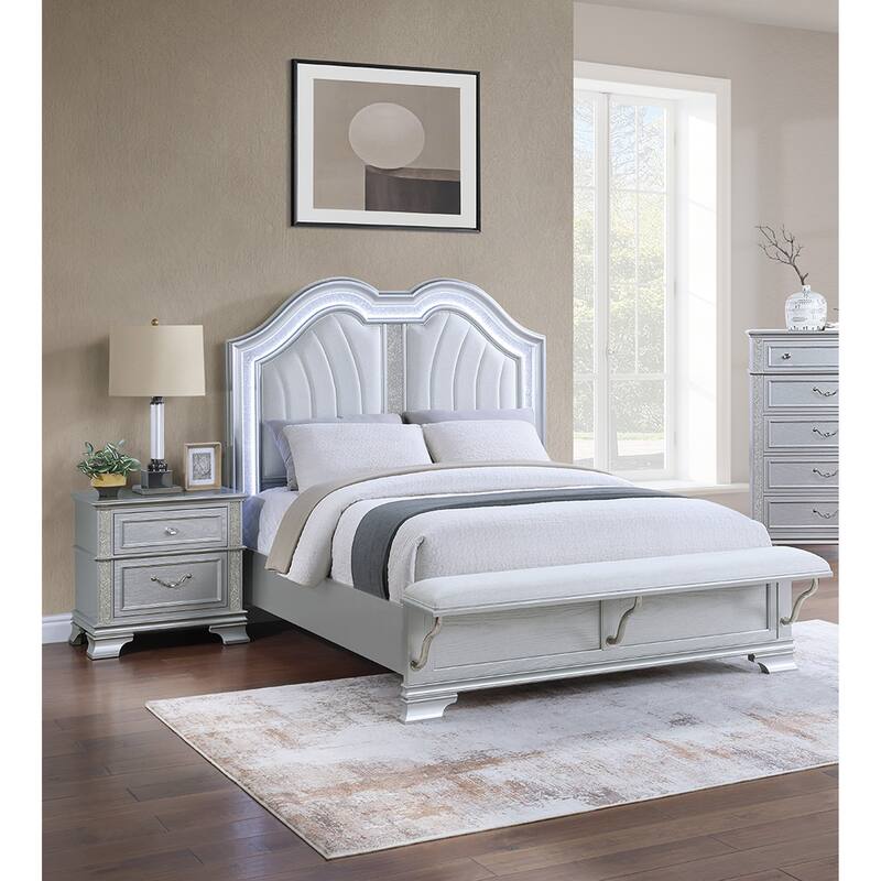 Traditional Style 3pc Bed 2x Nightstand Set Light Gray Finish Glitter Handles