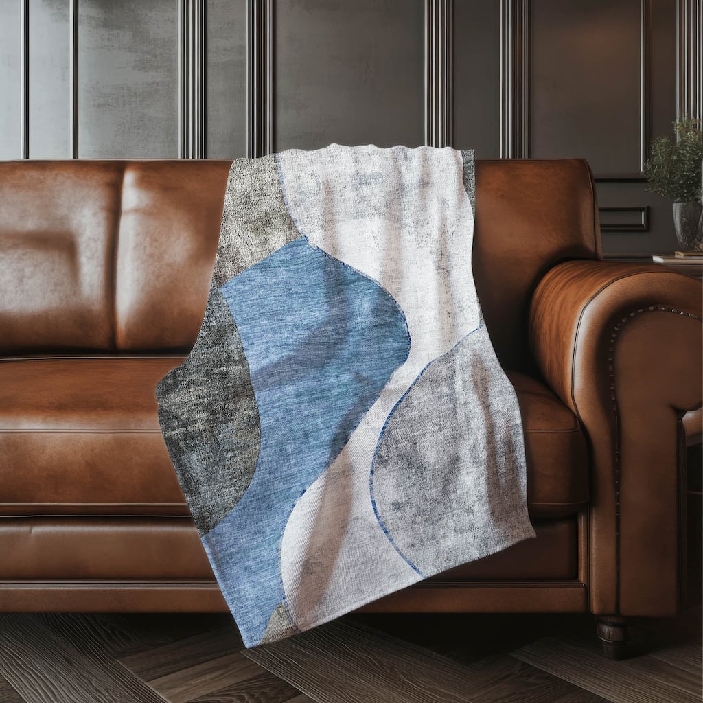 Premium Machine Washable Contemporary Deco Sherpa Throw Blanket