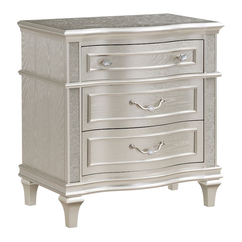 Katerina Ivory and Silver Oak 4-piece Upholstered Platform Bedroom Set