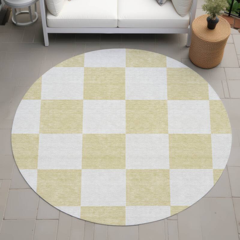 Machine Washable Indoor/ Outdoor Modern Checker Chantille Rug - Wheat - 8' x 8'