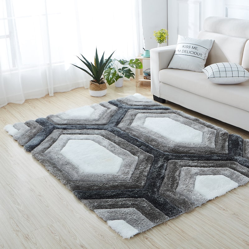 Mateos Collection Grey/White Area Rug