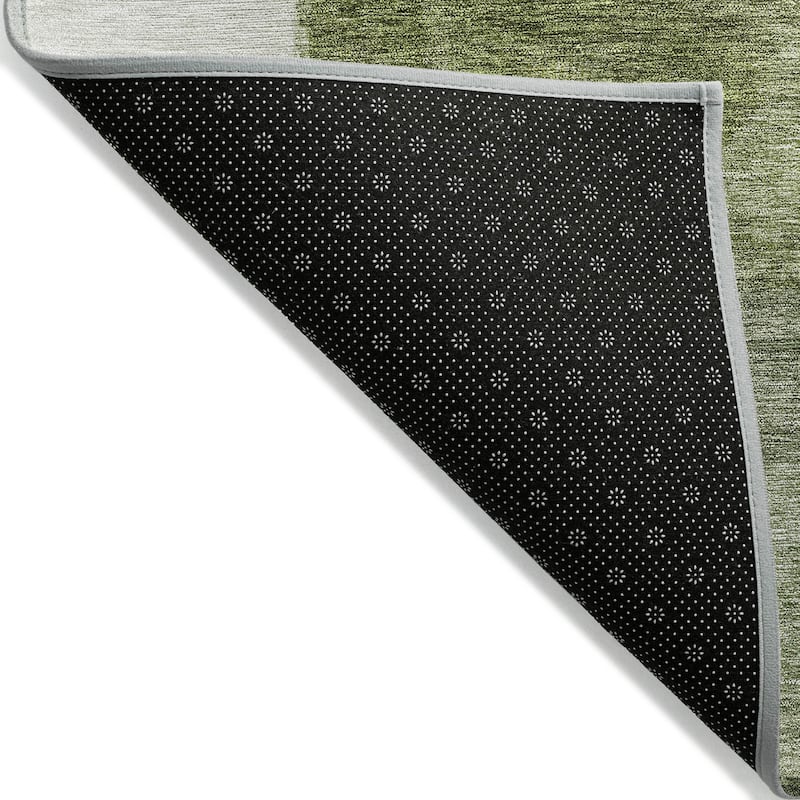 Machine Washable Indoor/ Outdoor Contemporary Geo Chantille Rug