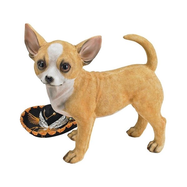 chihuahua welcome statue