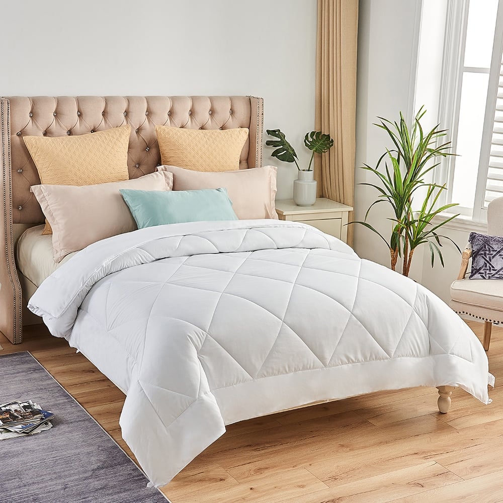 Luxury All-Season Down Alternative Reversible Comforter