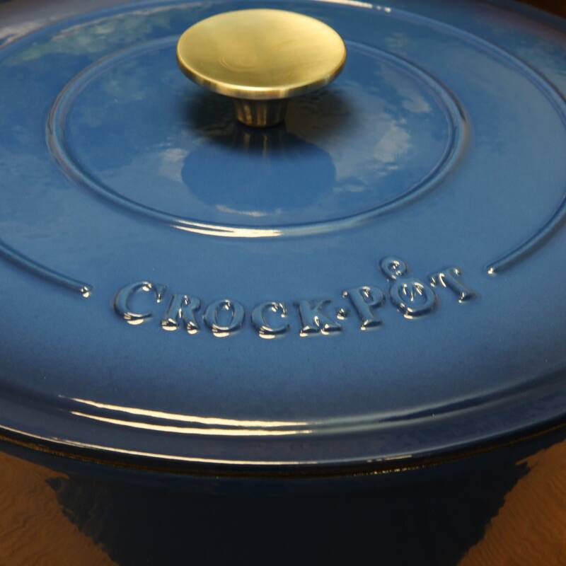 Craftsman 7 Quart Dual Handle Cast Iron Low Round Dutch Oven in Deep Blue
