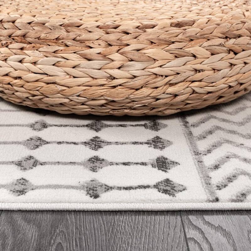 5'x7' Oval Boho Area Rug Geometric Design Non-Shedding - 60*84