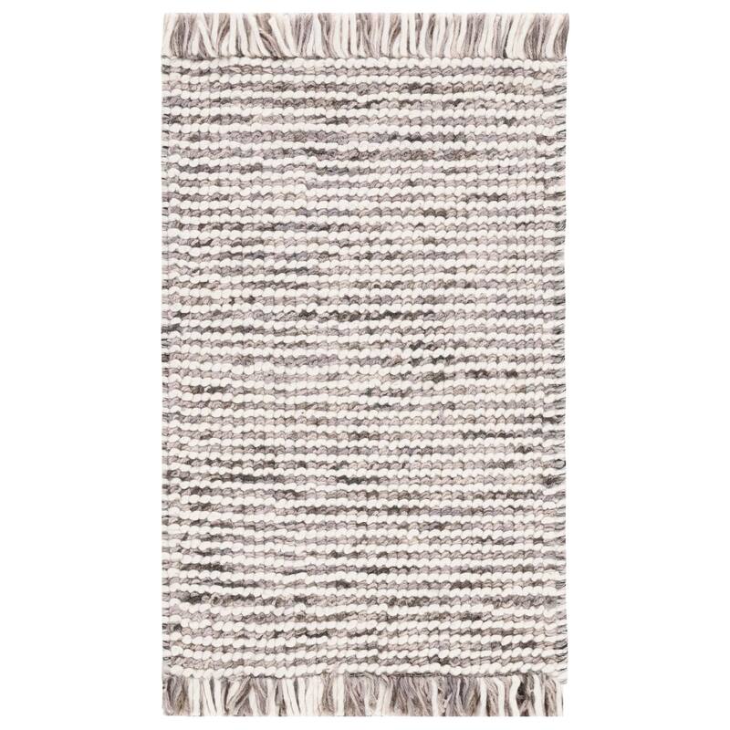 SAFAVIEH Natura Bernetta Wool Fringe Rug