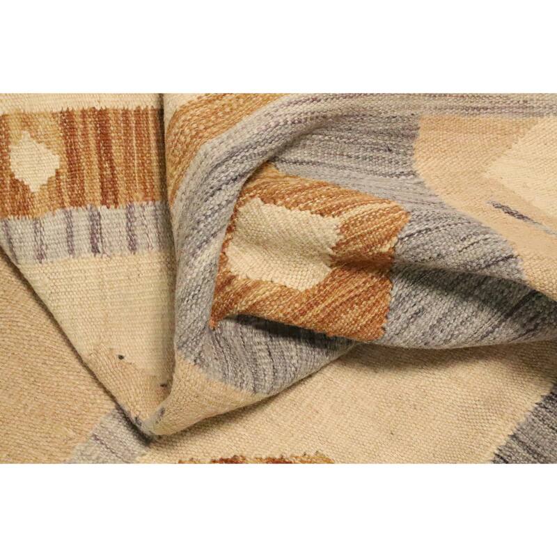 Hand Woven Oriental 100% Wool Carpet Southwestern Tribal Beige & Ivories Kilim Area Rug - 5' 6'' X 3' 8''
