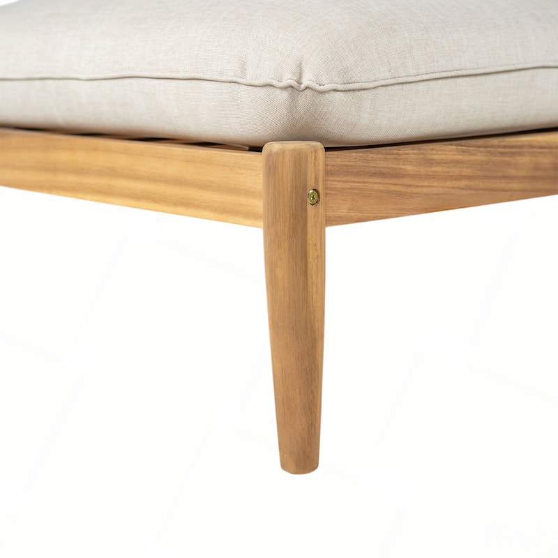 Outdoor Acacia Wood Lounge Chair