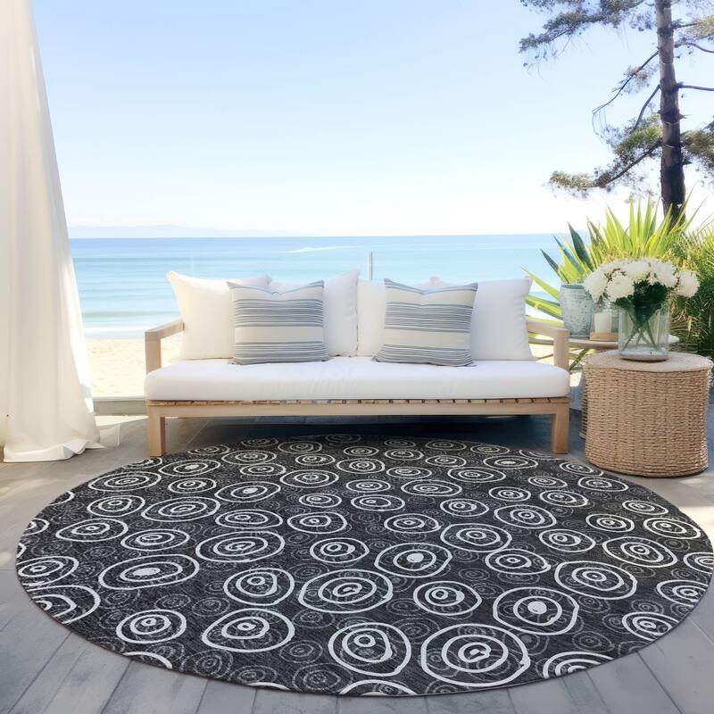 Machine Washable Indoor/ Outdoor Chantille Modern Bubbles Rug - Black - 8' x 8'