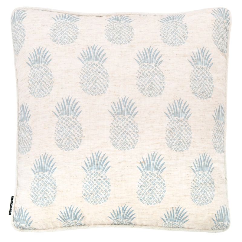 SAFAVIEH Goranka 18-inch Pineapple Pillow