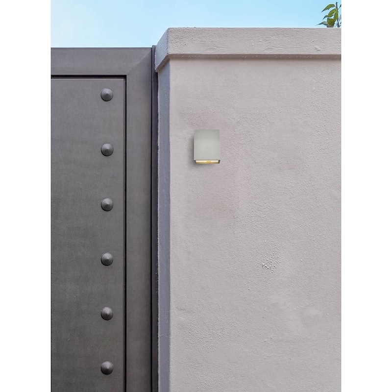 Modern Integrated LED Wall Sconce - N/A