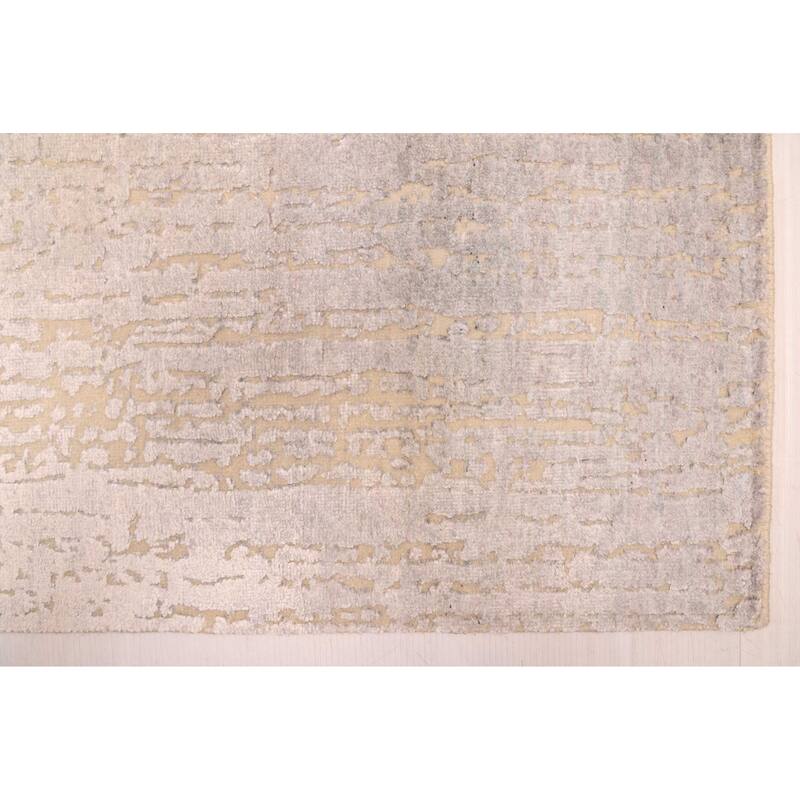 ECARPETGALLERY Hand-knotted Legacy Light Grey Silk, Wool Rug - 2'4 x 10'0