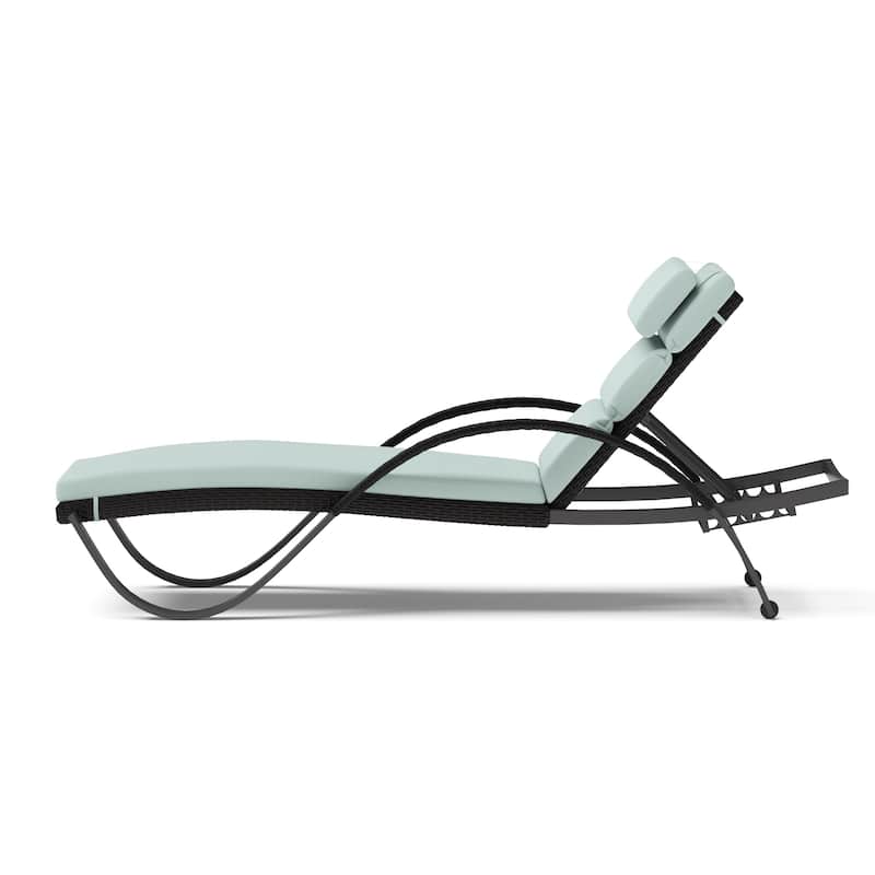 Deco 2 Aluminum Outdoor Patio Chaise Lounges Set