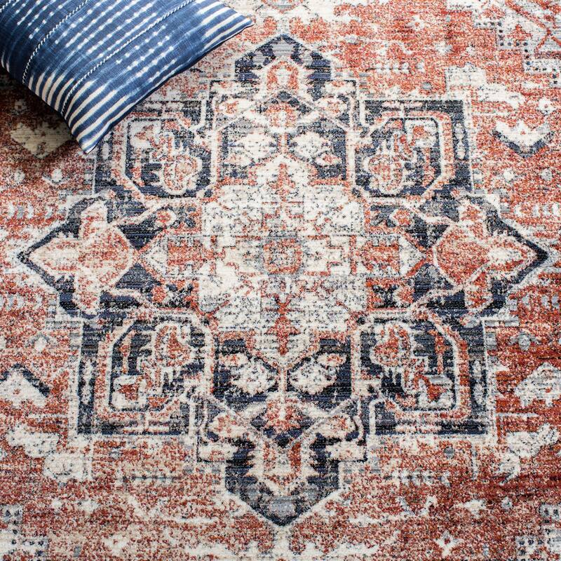 SAFAVIEH Herat Shawna Traditional Rug
