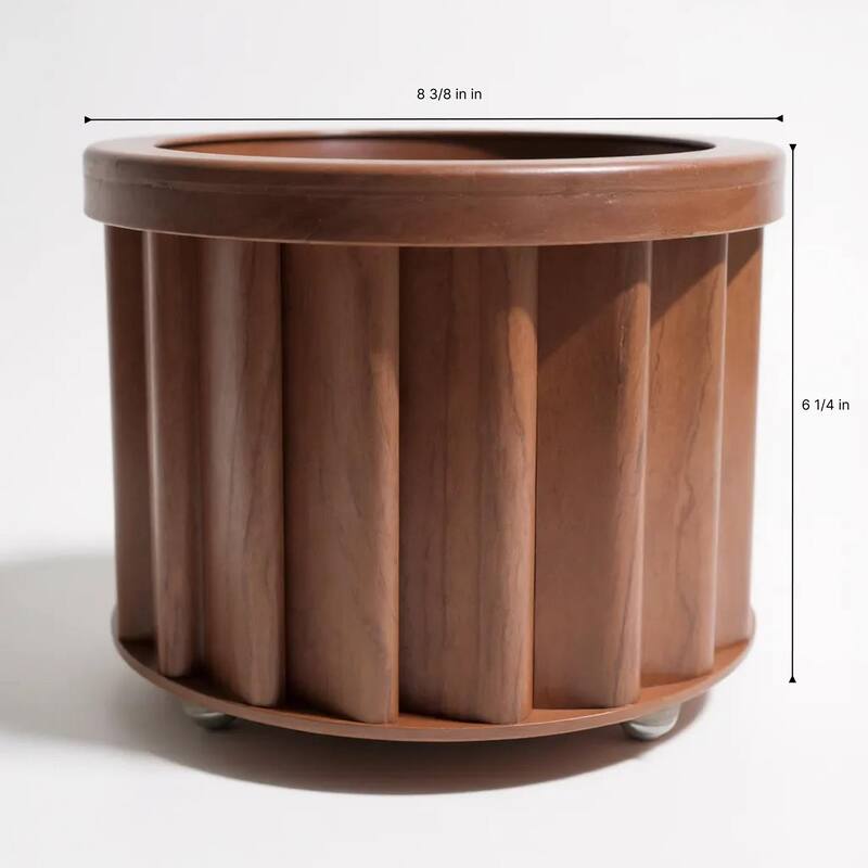 Round Strata Planter