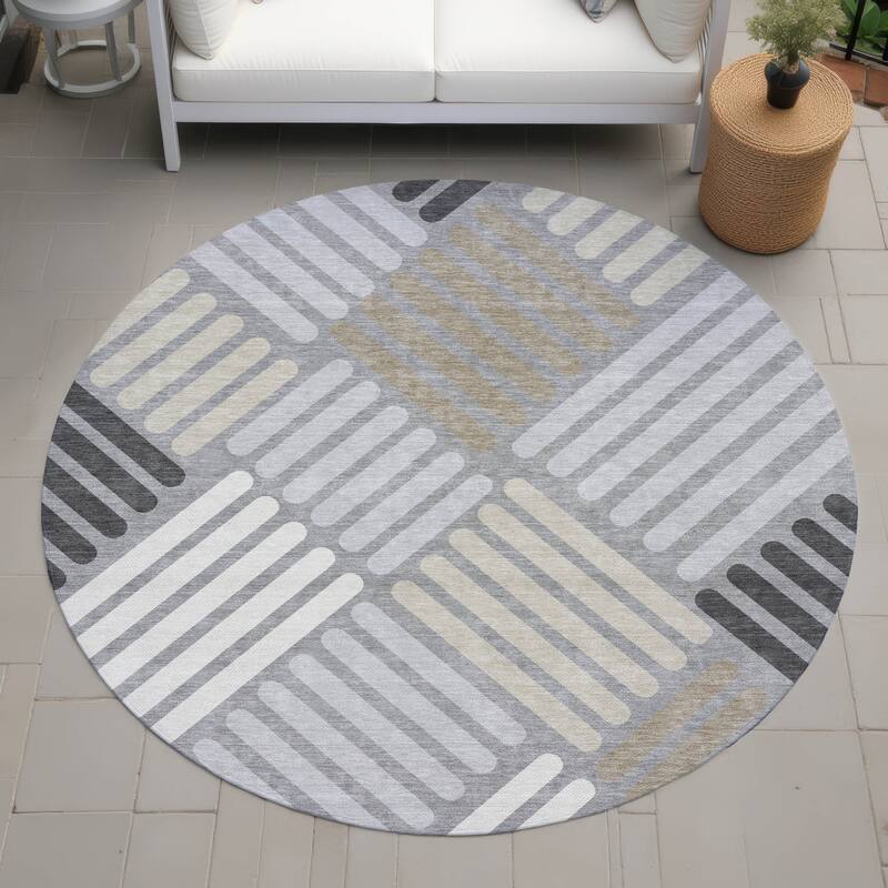 Machine Washable Indoor/ Outdoor Modern Weave Chantille Rug - Gray - 8' x 8'