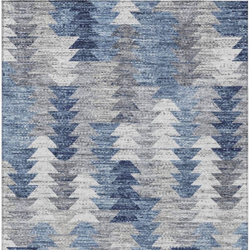 HomeRoots Geometric Transitional Rectangle Outdoor Rug