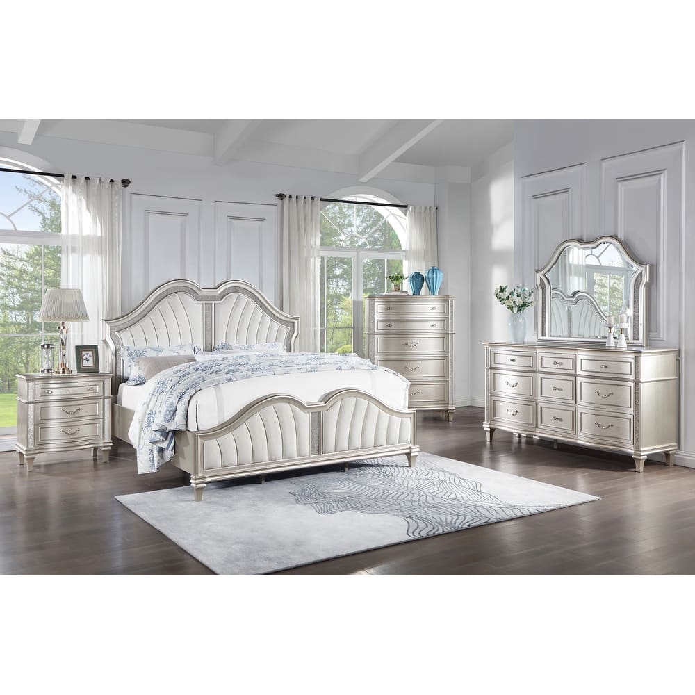 Katerina Ivory and Silver Oak 4-piece Upholstered Platform Bedroom Set