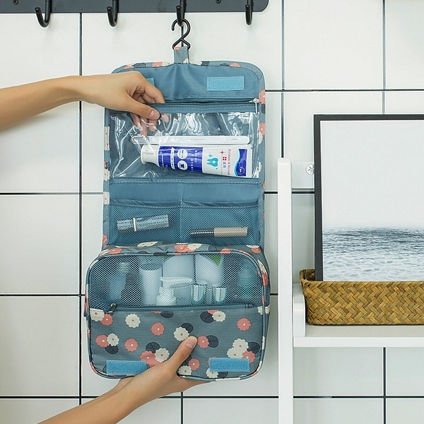 Hanging travel organizer bag outlet