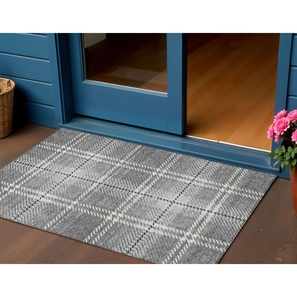 HomeRoots Plaid Transitional Rectangle Outdoor Rug
