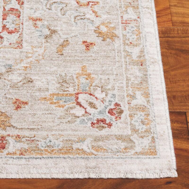 SAFAVIEH Culture Gwenhael Oriental Rug