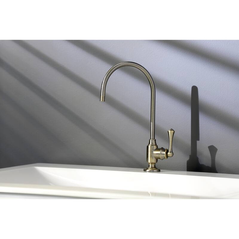 Vintage Single-Handle Water Filtration Faucet