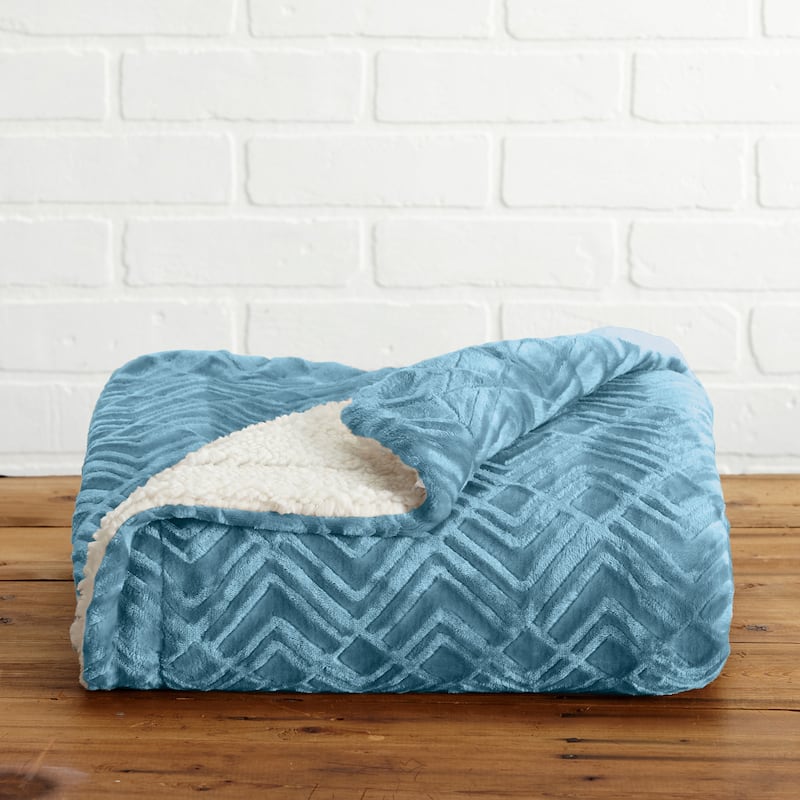 Luxurious Velvet Plush Fleece Reversible Sherpa Throw