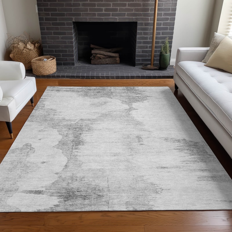Machine Washable Indoor/ Outdoor Chantille Abstract Cloud Rug - Silver - 9' x 12'