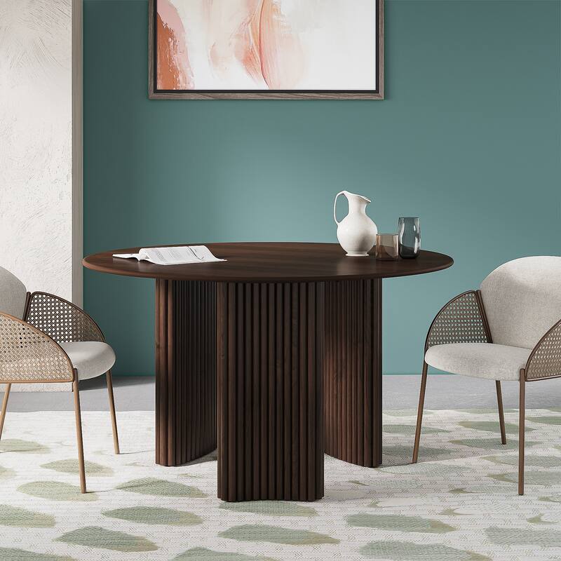 Modern Round Dining Table with Striped Column Legs Solid Wood Kitchen Table Anti-Scratch Footpads